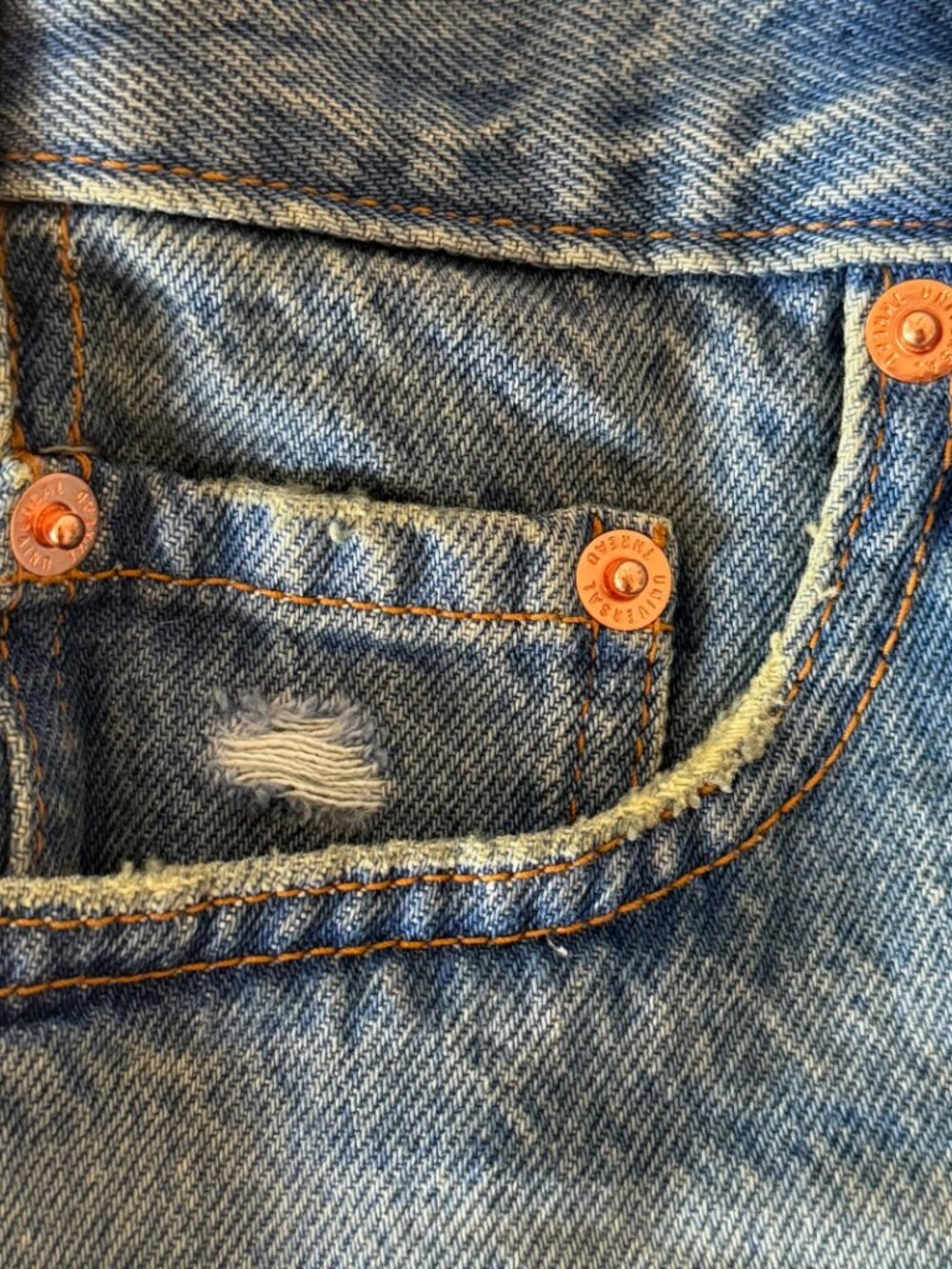 Universal Thread High Rise Mini Shorts Size 4 Distressed Button Closure NWT - Picture 8 of 10